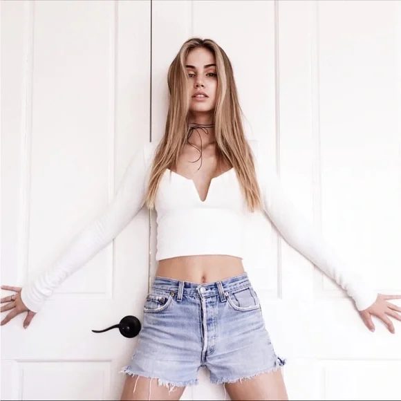 ARE YOU AM I Lilia Top - Picture 3 of 6